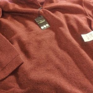 HAGGAR IN MOTION LIGHTWEIGHT PULLOVER